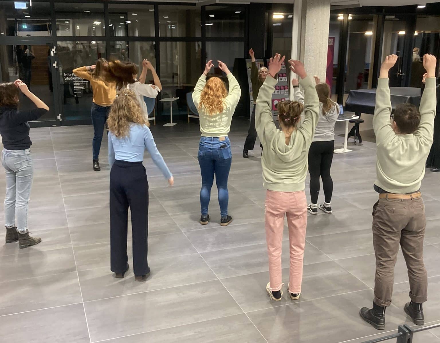 Studierende bei der WritingNight 2024, Foto: Evangelische Hochschule Freiburg