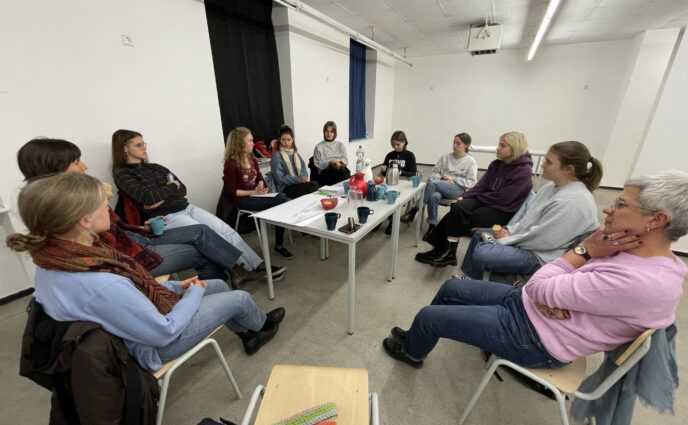 Die Notunterkunft im Winter kann Leben retten – Hochschule unterstützt sie mit Partnern