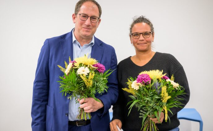 Innovative Lehre ausgezeichnet: Dekolonialer Lernraum sowie Migrationssozialrecht