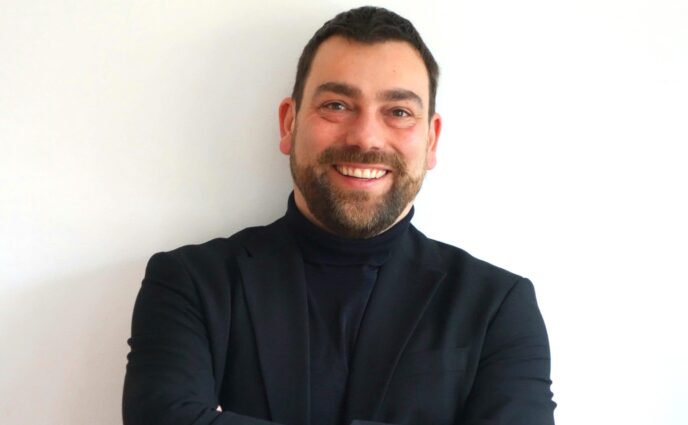 Tobias Klarmann auf Professur für Recht in der Sozialen Arbeit berufen