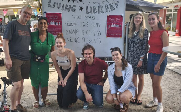 Eignet sich das Konzept Living Library für Gemeinwesenheit?